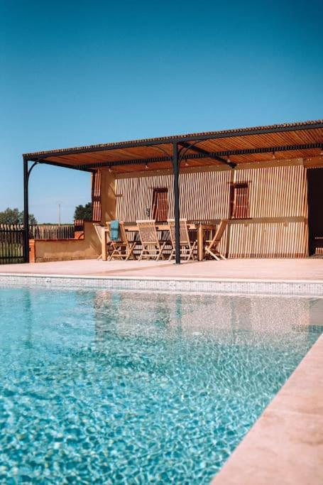 Willa L'Heritier, Maison Climatisee, 12Pers Avec Piscine Marzens Zewnętrze zdjęcie